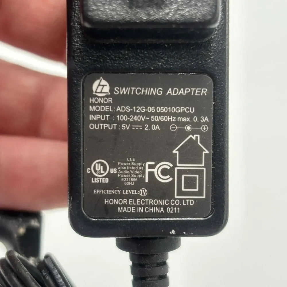 Honor Switching Adapter Model ADS-12G-06 05010GPCU  5V 2.OA (Tested)‎